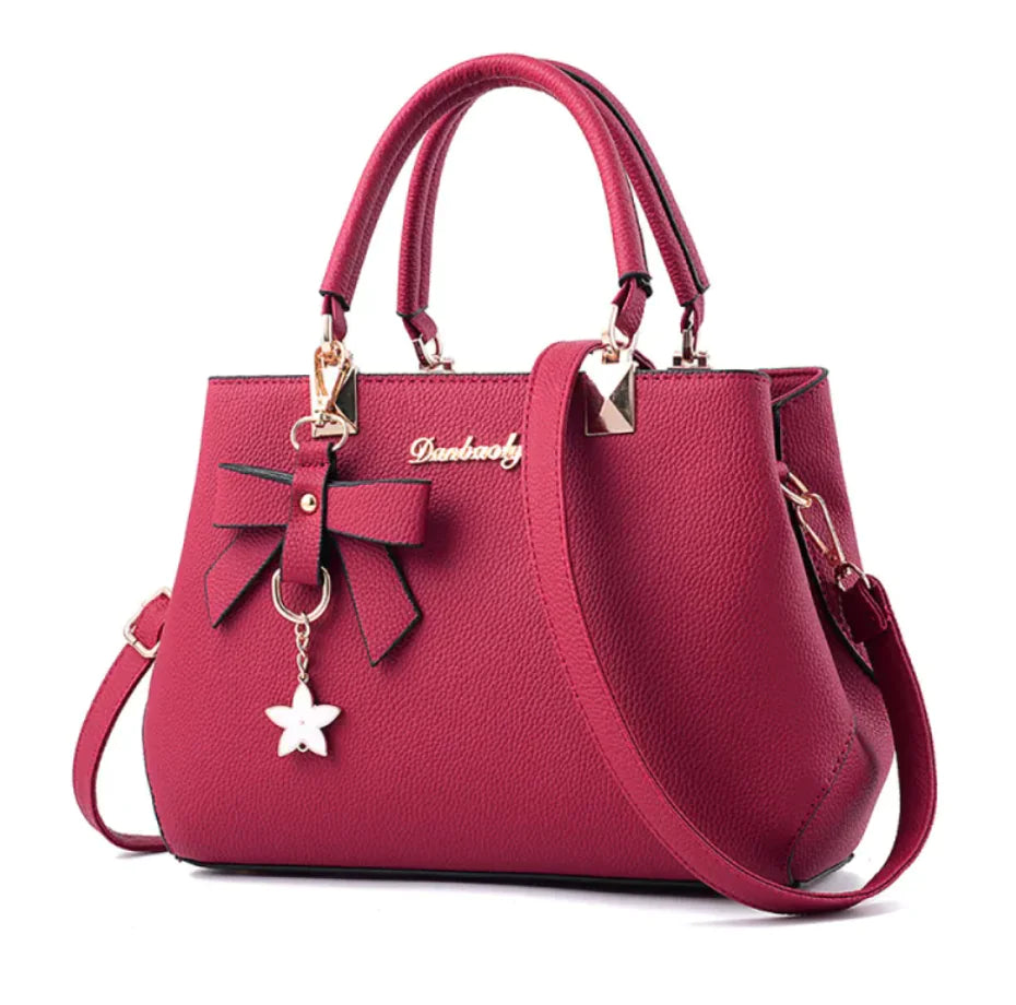 Elegant Texture Bag - Sophisticated Handbag Style