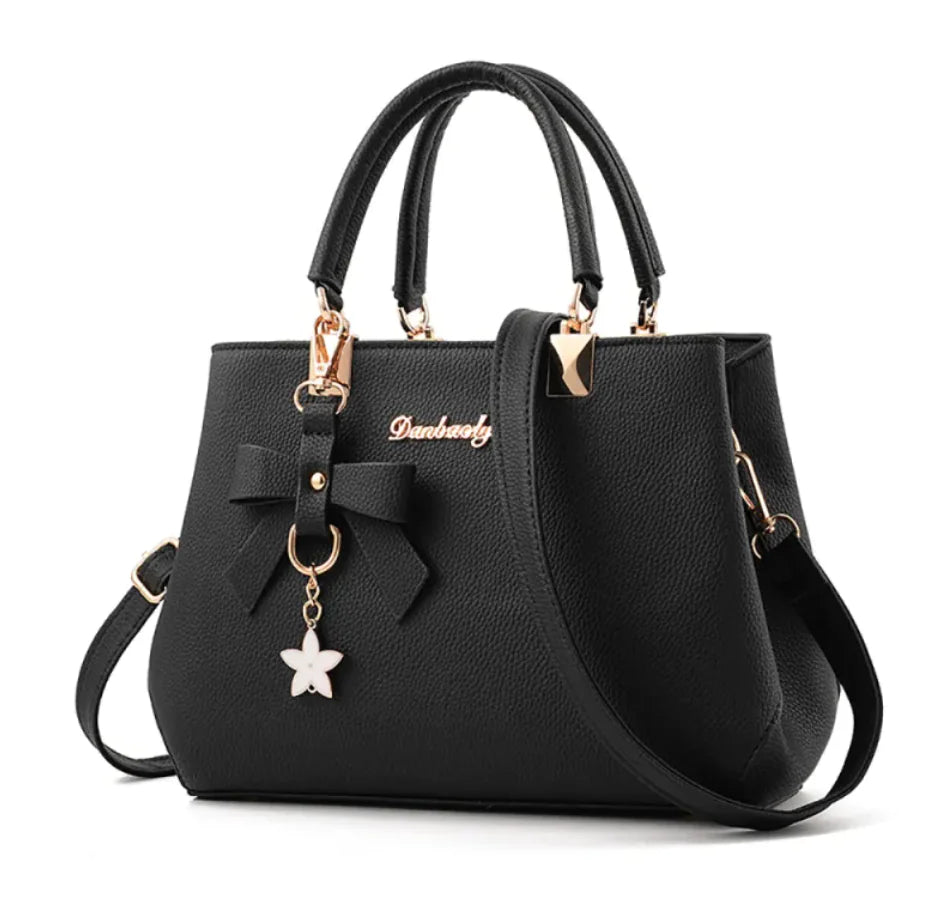 Elegant Texture Bag - Sophisticated Handbag Style