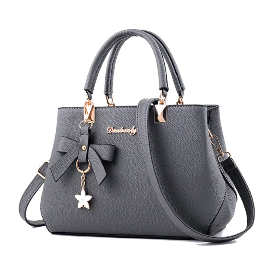 Elegant Texture Bag - Sophisticated Handbag Style