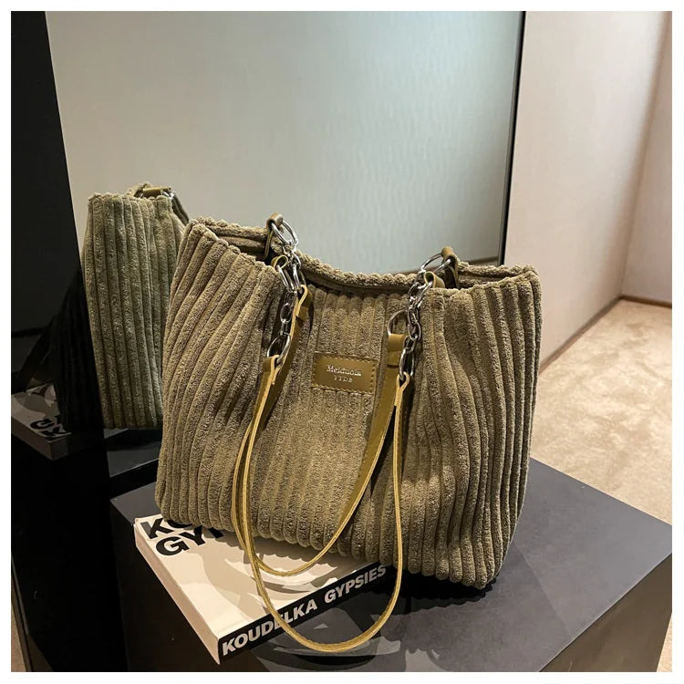 Retro Chic Carryall - Vintage Style Large Bag