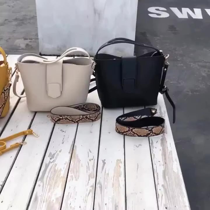 Shoulder Messenger Handbag - Crossbody Style Bag