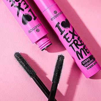 Waterproof Roll-Up Mascara – Thick, Long, Smudge-Proof