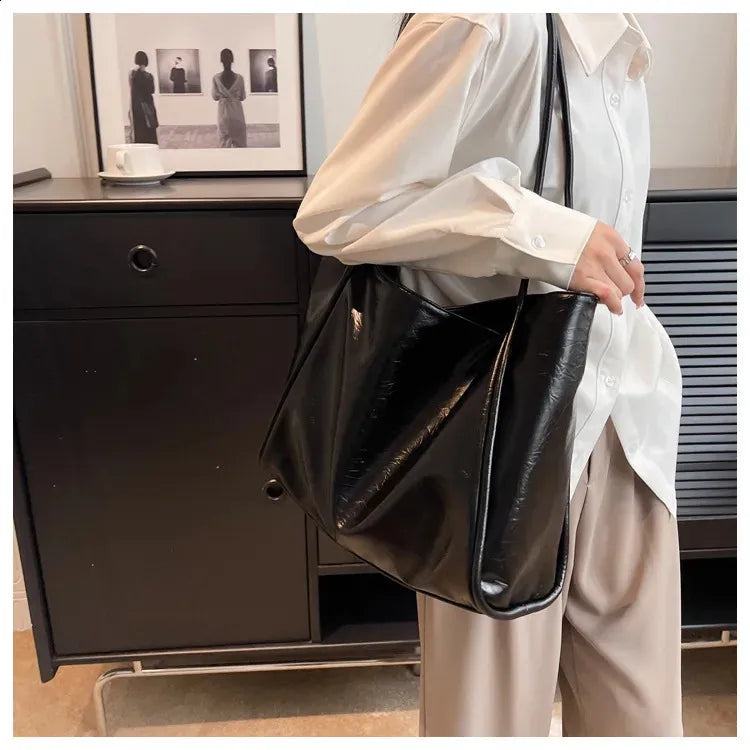 Premium Leather Shoulder Purse