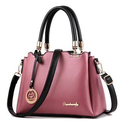 Chic Large Handbag - Spacious Women&