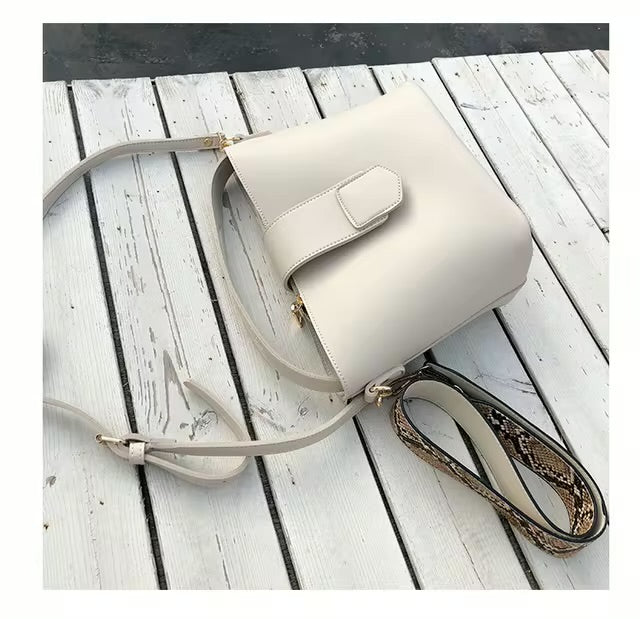Shoulder Messenger Handbag - Crossbody Style Bag