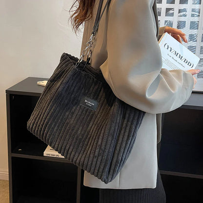Retro Chic Carryall - Vintage Style Large Bag