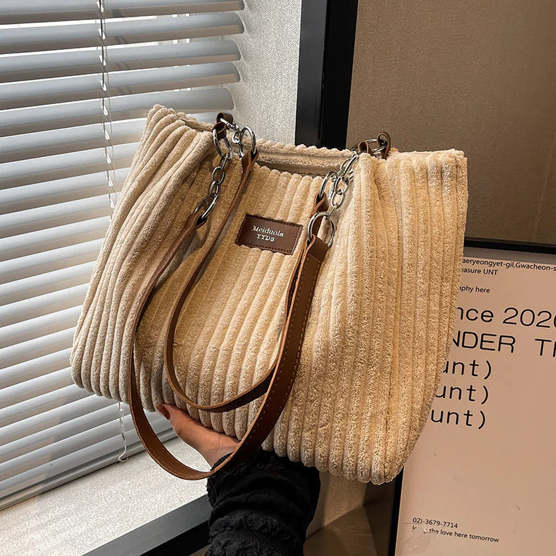 Retro Chic Carryall - Vintage Style Large Bag