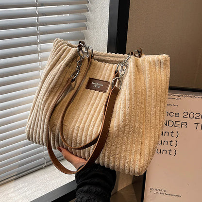Retro Chic Carryall - Vintage Style Large Bag