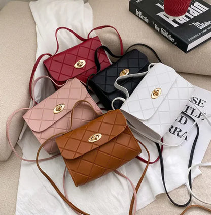 Chic Mini Elegance - Compact Stylish Handbag